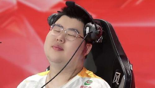 星宇小胖吃瓜,揭秘娱乐圈幕后故事