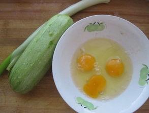 速冻角瓜怎么吃,速冻角瓜的多样美味吃法探索