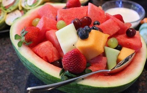 学校6点吃瓜,校园6点瓜香盛宴