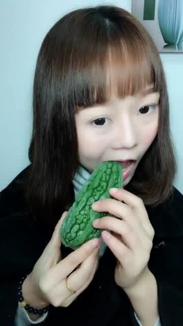 冰姐吃瓜,揭秘娱乐圈幕后真相